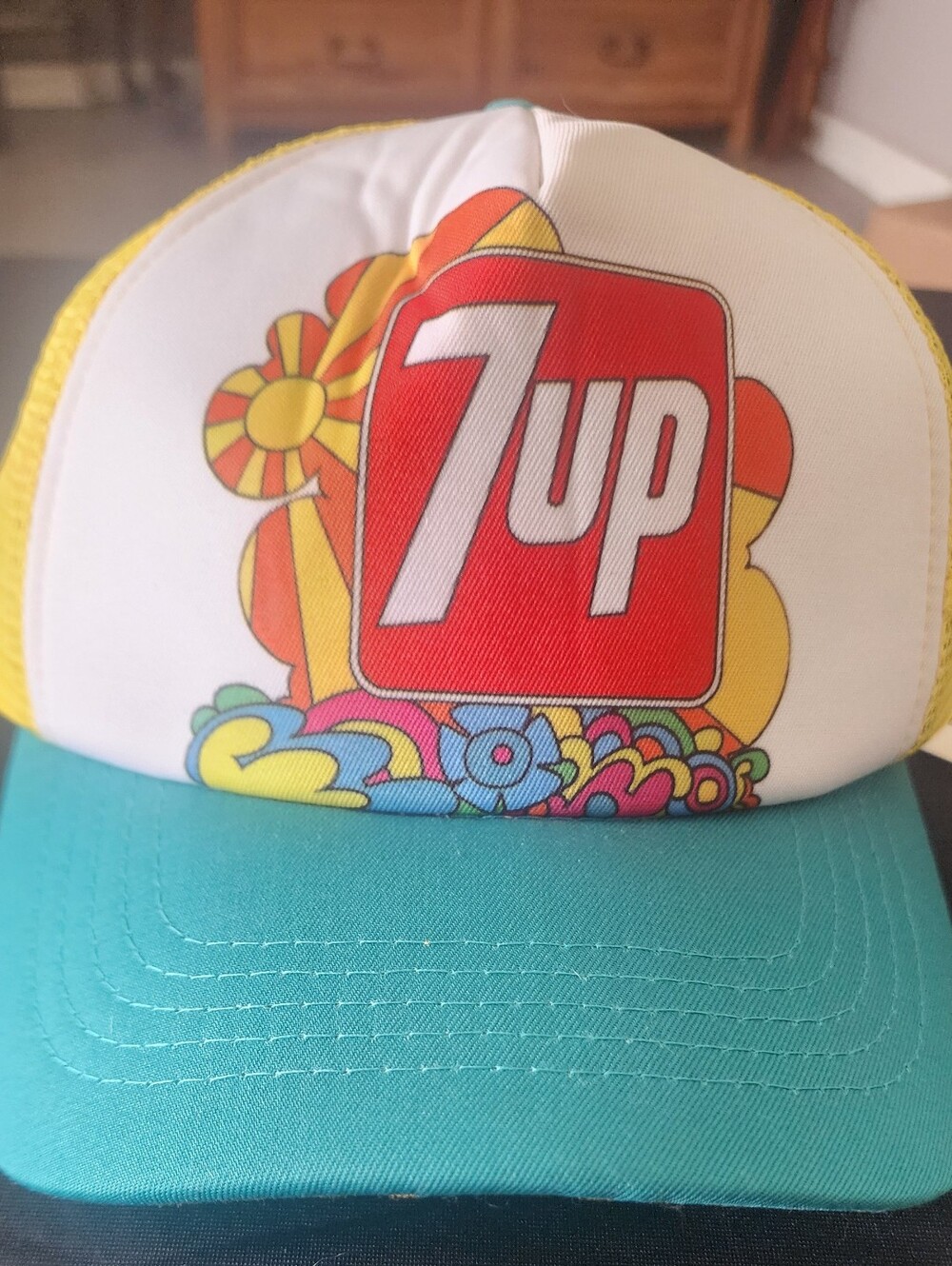 URBAN OUTFITTERS 7Up Truckers Cap NWT